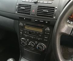 Toyota Avensis - Image 7/9