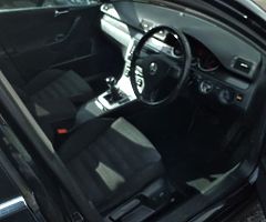 VW Passat 1.6.L.Petrol.167.000km
NCT 10/19. Tax 10/19. Manual gearbox. - Image 9/10
