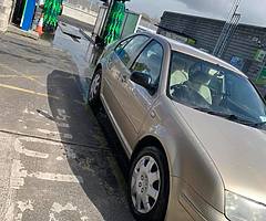 VW Bora 1.6 2002 - Image 3/6