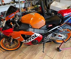 Honda cbr 954 RR
