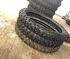 Motocross tyres