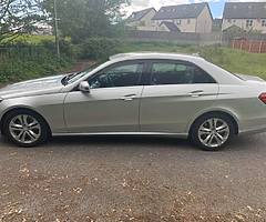 2014 MERCEDES E300 AUTOMATIC WE FINANCE ALL CREDIT TYPES - Image 4/10