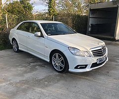2010 Mercedes E220 B/E AMG Line (ENGINE RATTLE)