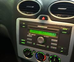 any swaps!! 06 ford focus 1.4 lx - Image 4/9