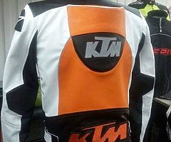 Ktm