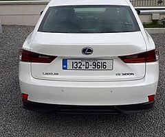 Lexus is300h - Image 3/8