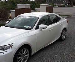 Lexus is300h