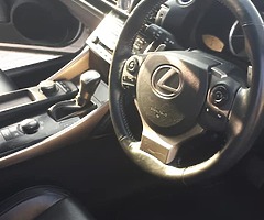 Lexus is300h - Image 5/8