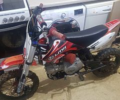 Lmx 125cc pitbike