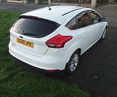 2015/152 Ford Focus 1.5tdci titanium - Image 5/9