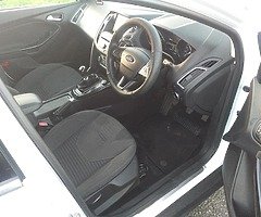 2015/152 Ford Focus 1.5tdci titanium - Image 6/9