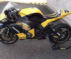 gen 4 zx10r, £5500 firm , big spec, bargain