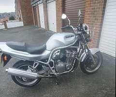 Suzuki bandit 750 only 17,000miles