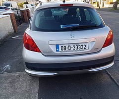 2008 Peugeot 207 hatchback