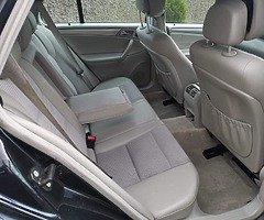 Mercedes C220 - Image 9/10