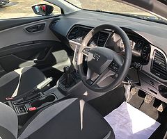 SEAT LEON - Image 4/8