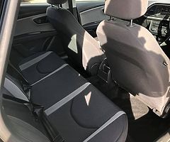SEAT LEON - Image 5/8