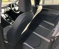 SEAT LEON - Image 6/8