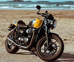 2017 Triumph Bonneville Street Cup