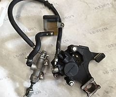 08-10 GSXR 750 parts, should fit 600 as well - Image 7/10