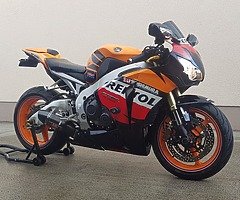 CBR 1000rr Fireblade