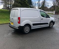 2010 Berlingo Enterprise 1.6Hdi 3 Seater Psv Jan 2021 Take Small Px - Image 4/9