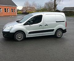 2010 Berlingo Enterprise 1.6Hdi 3 Seater Psv Jan 2021 Take Small Px - Image 6/9