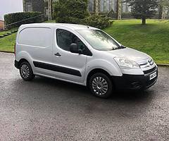 2010 Berlingo Enterprise 1.6Hdi 3 Seater Psv Jan 2021 Take Small Px - Image 8/9