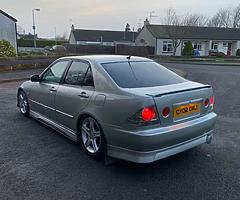 2002 Lexus IS 200 - Image 4/10