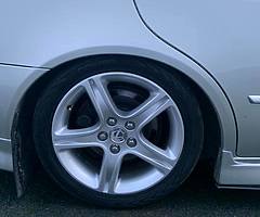 2002 Lexus IS 200 - Image 8/10