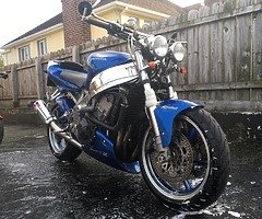 Honda fireblade streetfighter with and R1 tail - Image 8/10