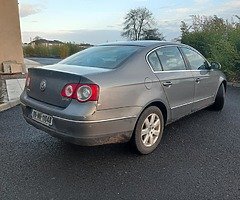 VW Passat 2.0 tdi 6 speed for parts breaking - Image 3/6