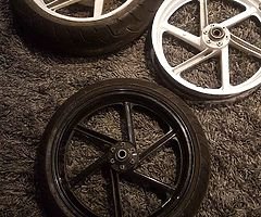 Honda vfr400/750 and cbr600f3 front wheel