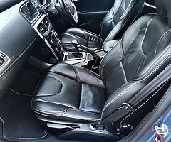 Volvo V40 R-Design 2.0 Diesel 2015 (152) - Image 6/9