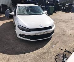 2011 2.0 VOLKSWAGEN SIROCCO BREAKING