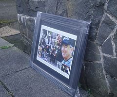 SPECIAL OFFER - JOEY DUNLOP FRAMED HONDA PRINT White Border Isle of Man TT Ulster Grand Prix NW 200 - Image 3/3
