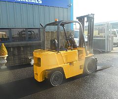 FOR SALE: Caterpillar Fork Lift - Image 4/8