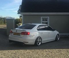 **2011 Vw Jetta** - Image 4/8