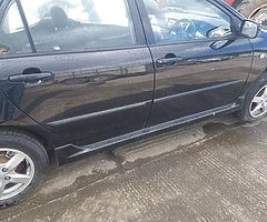Toyota corolla 1.4 d4d for breaking - Image 4/8