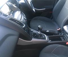2016 Ford Focus 1.5tdci Zetec Edition with Navigation - Image 7/10