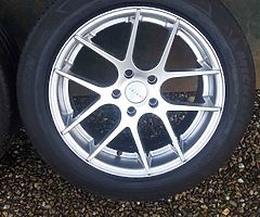 Alloy wheels 18"