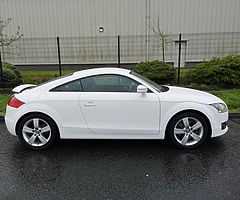 08 Audi TT 2.0tfsi (turbo) very low milage 