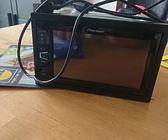 Pioner MVH-AV290BT