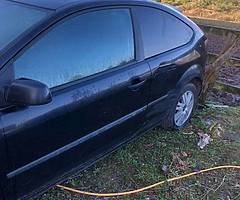 Ford Focus diesel van parts - Image 3/3