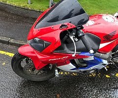 2002 Honda CBR