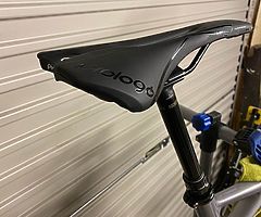 Medium YT Jeffsy CF Pro Race 2017 160mm travel all round - Image 5/10