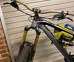 Medium YT Jeffsy CF Pro Race 2017 160mm travel all round - Image 7/10