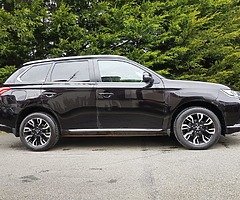Mitsubishi Outlander Phev GXH3 Plug in hybrid - Image 7/10