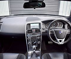 Nov 2014 Volvo XC60 R-DESIGN 2.4 d5 - Image 5/7