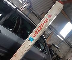 Single phase 2post lift